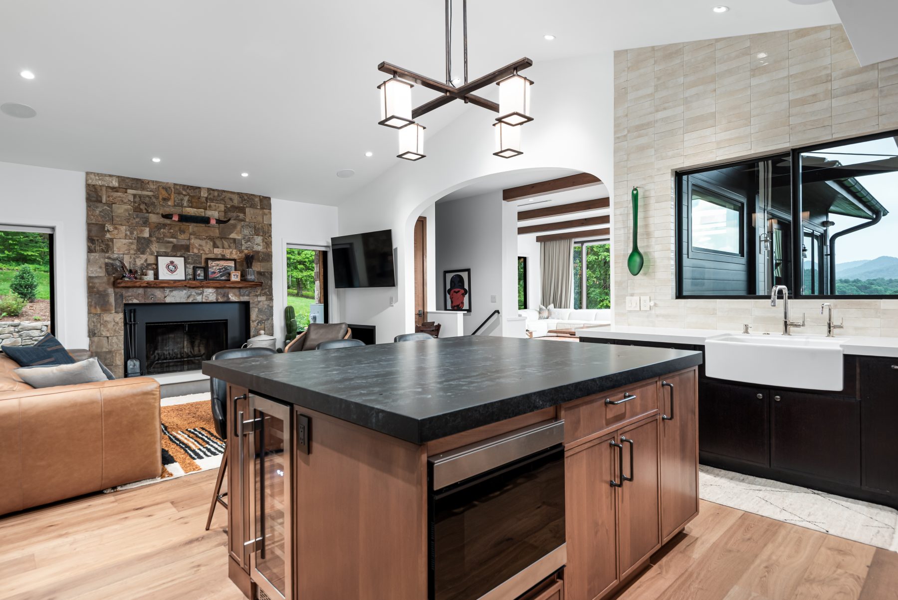 rolling-hills-renovation kitchen