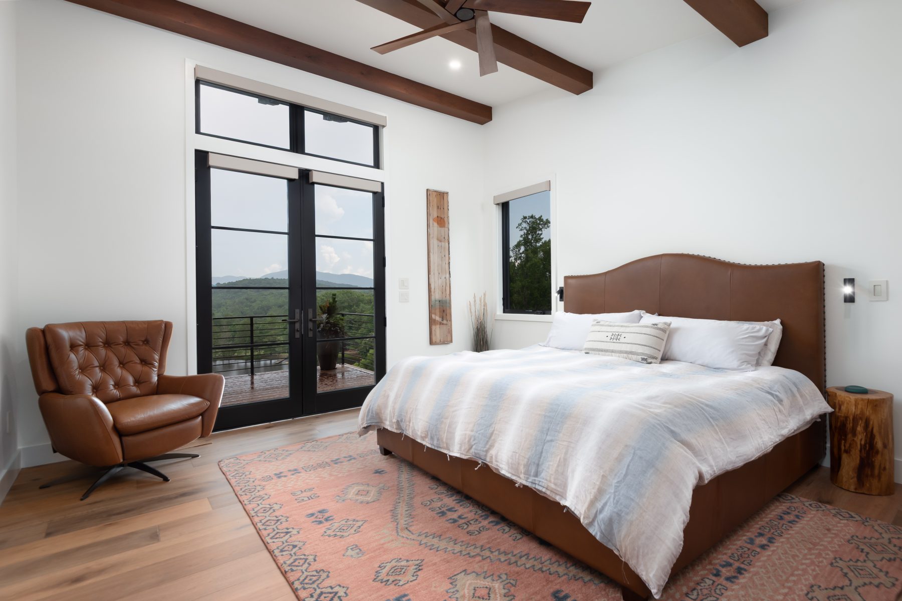 rolling-hills-renovation guest bedroom